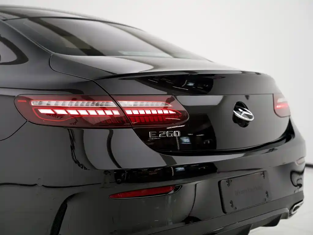 Mercedes-Benz E-Class (Import) — фото 25