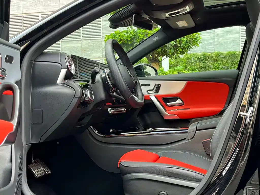 Mercedes-Benz A-Class AMG (Import) — фото 8