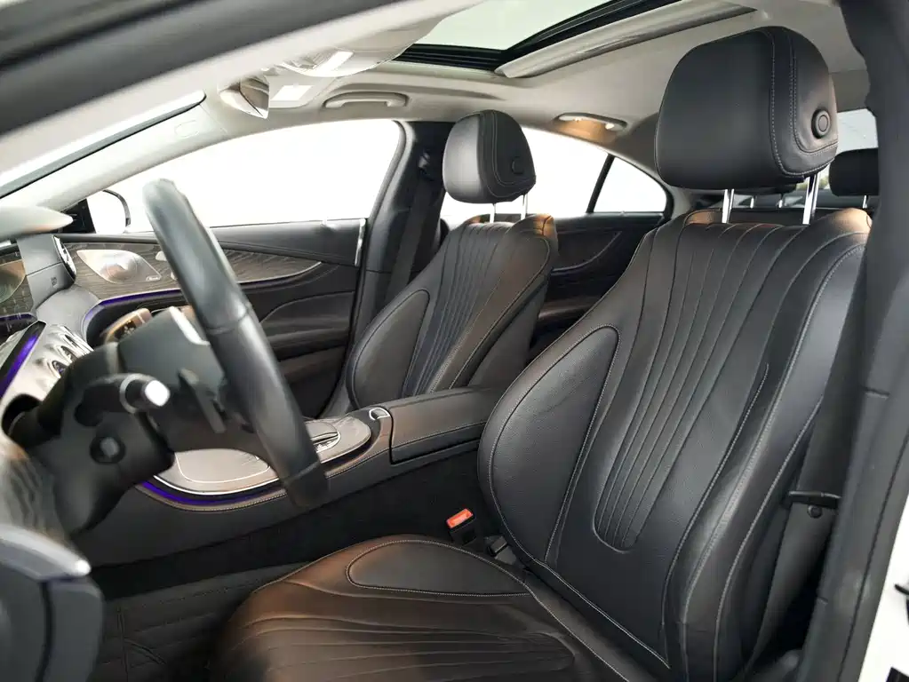 Mercedes-Benz CLS — фото 3
