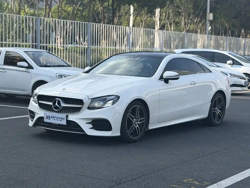 Mercedes-Benz E-Class (Import) — фото 4