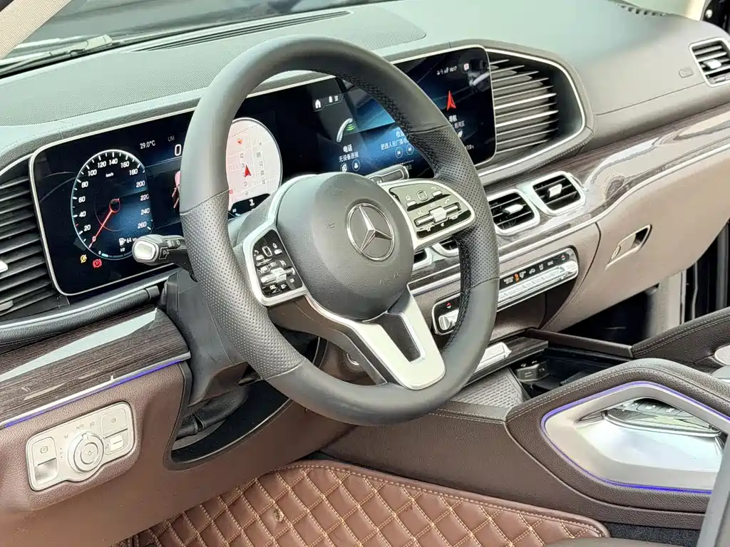 Mercedes-Benz GLE (Import) — фото 4