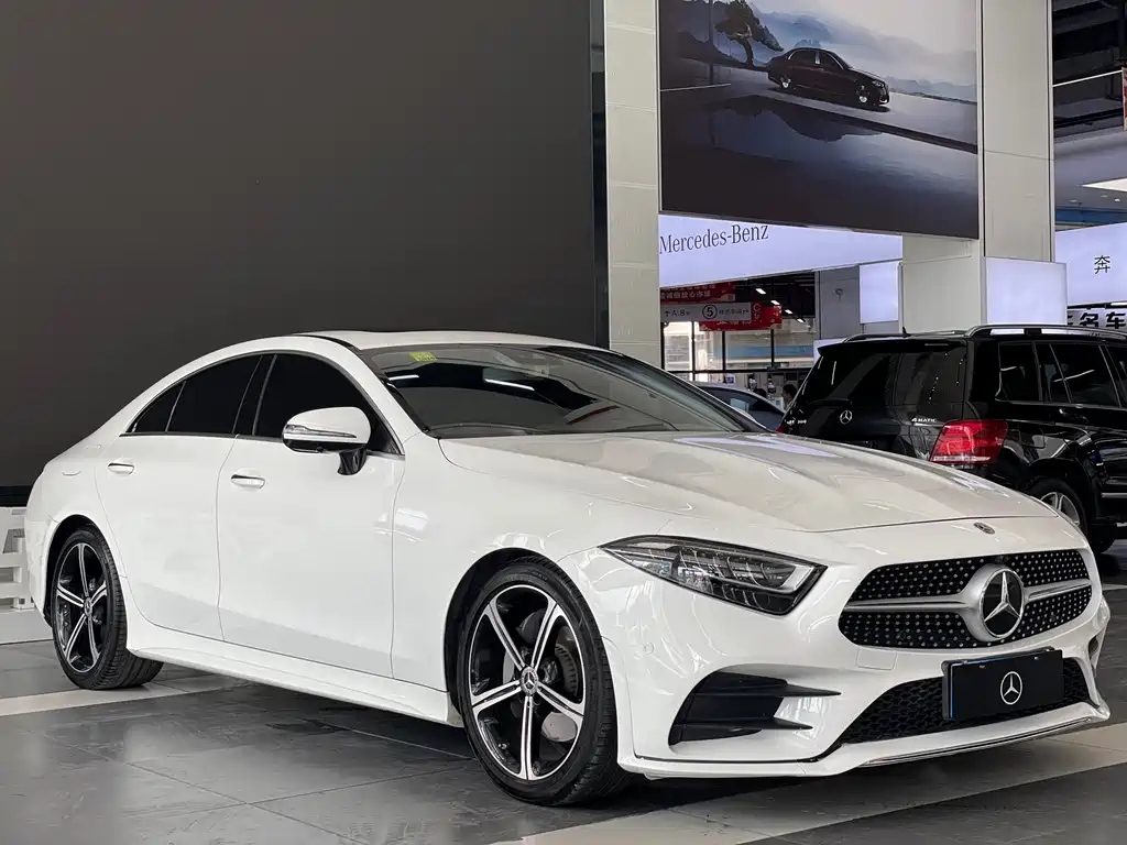 Mercedes-Benz CLS — фото 3