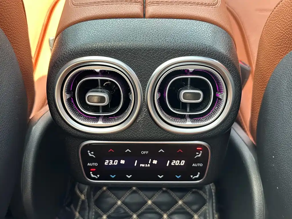 Mercedes-Benz GLC — фото 18