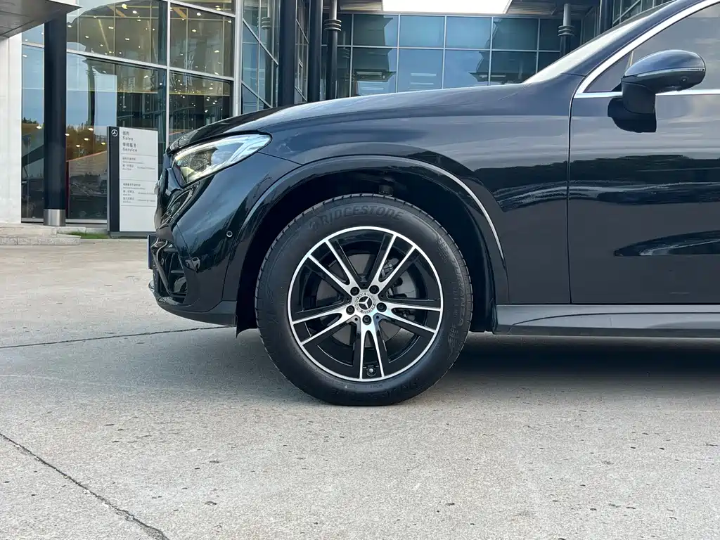 Mercedes-Benz GLC — фото 4