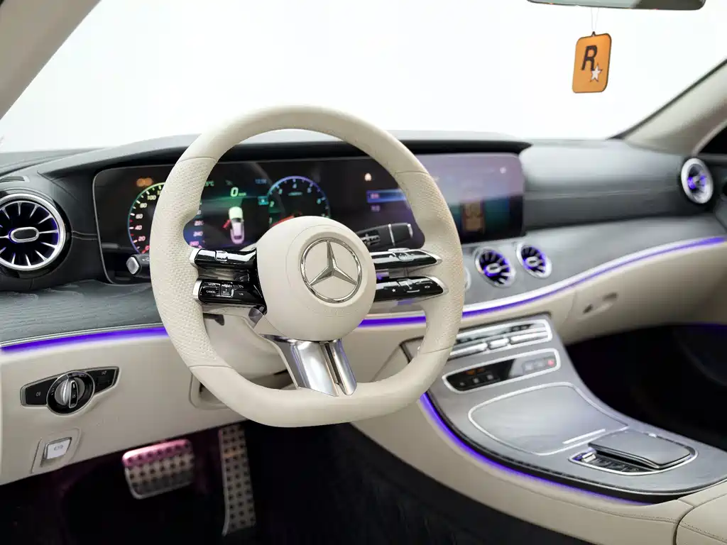 Mercedes-Benz E-Class (Import) — фото 3