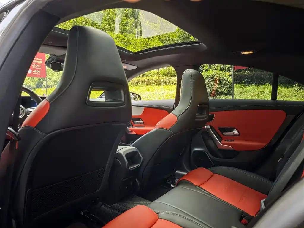 Mercedes-Benz CLA AMG — фото 5