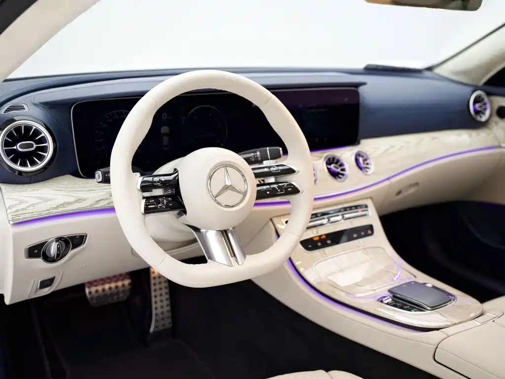 Mercedes-Benz E-Class (Import) — фото 3