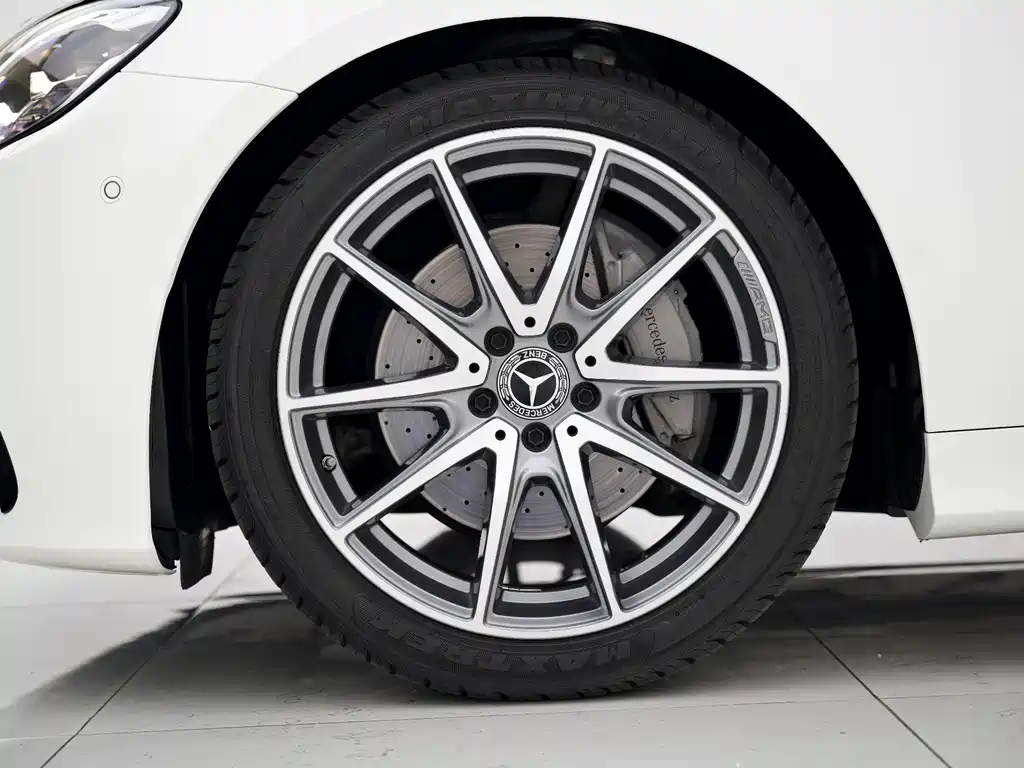 Mercedes-Benz E-Class (Import) — фото 23