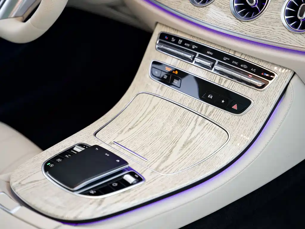 Mercedes-Benz E-Class (Import) — фото 5