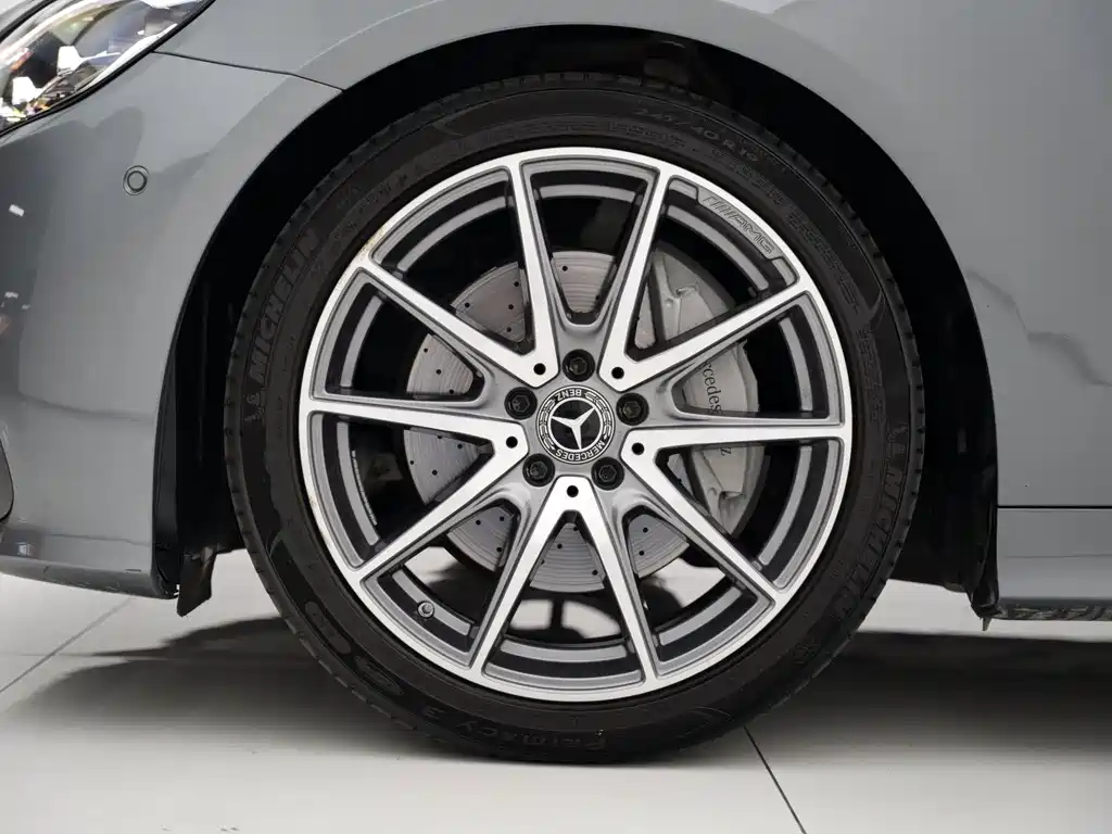 Mercedes-Benz E-Class (Import) — фото 23