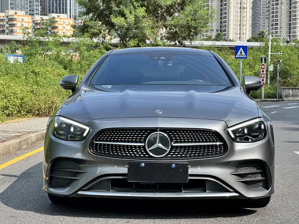 Mercedes-Benz E-Class (Import) — фото 2