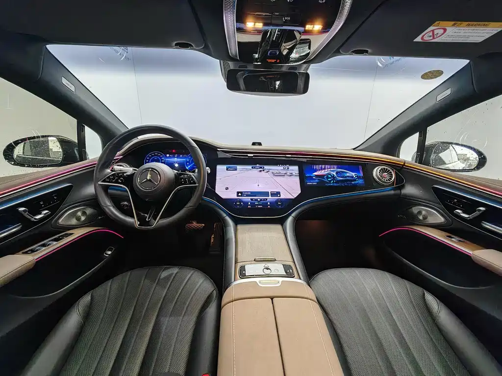 Mercedes-Benz EQS — фото 10