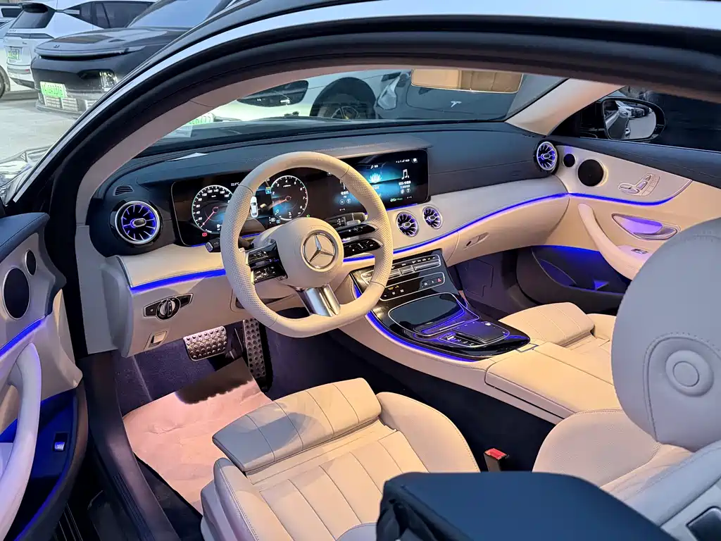 Mercedes-Benz E-Class (Import) — фото 19