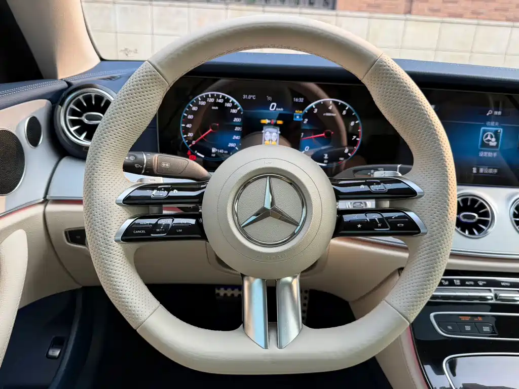 Mercedes-Benz E-Class (Import) — фото 8