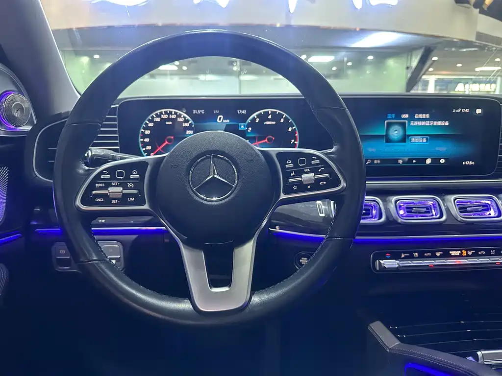 Mercedes-Benz GLE (Import) — фото 8
