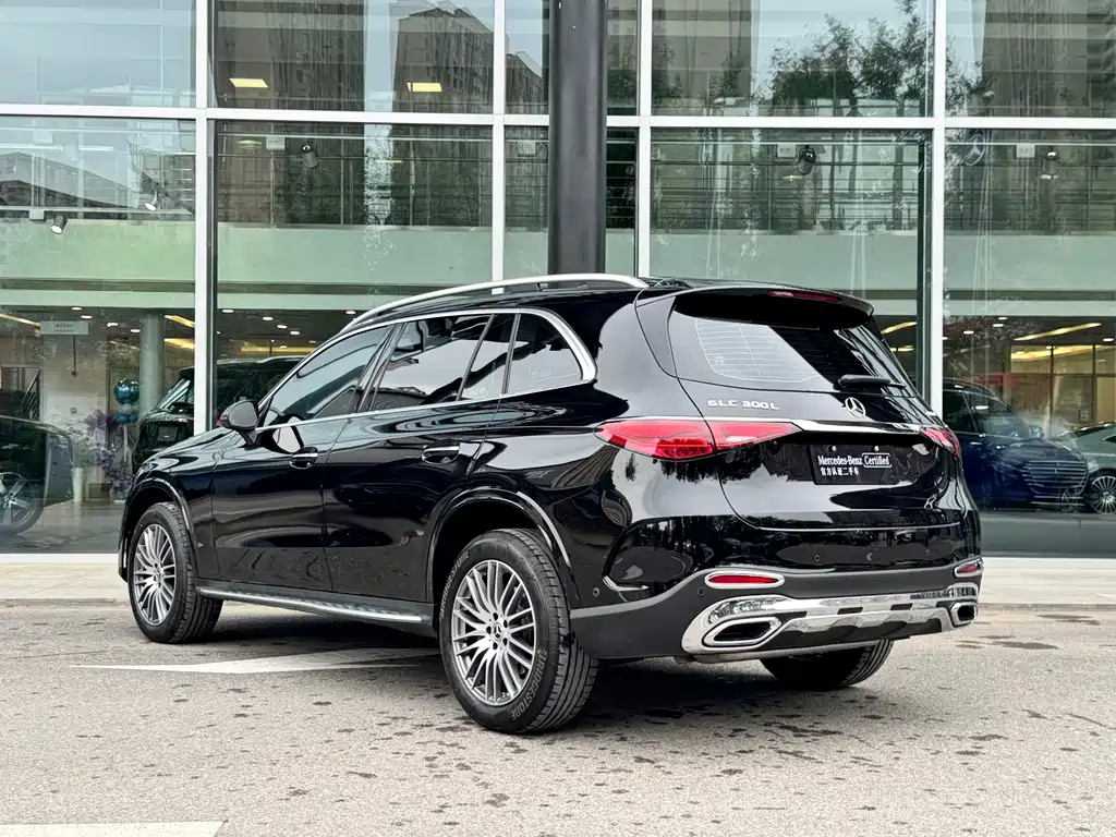 Mercedes-Benz GLC — фото 7
