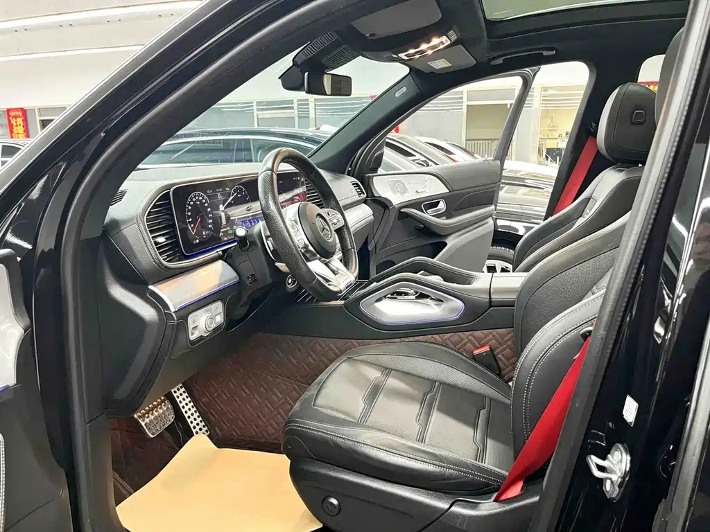 Mercedes-Benz GLE AMG — фото 7