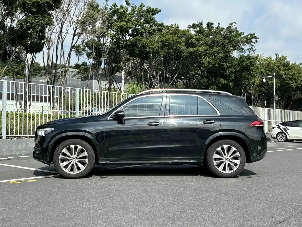 Mercedes-Benz GLE (Import) — фото 3