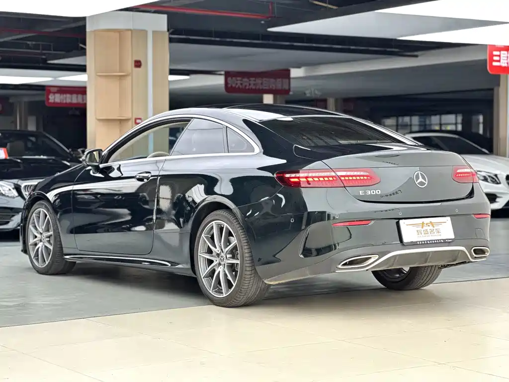 Mercedes-Benz E-Class (Import) — фото 10