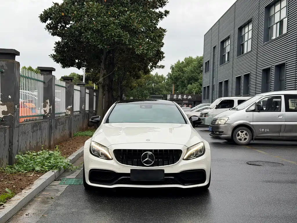 Mercedes-Benz C-Class AMG — фото 2