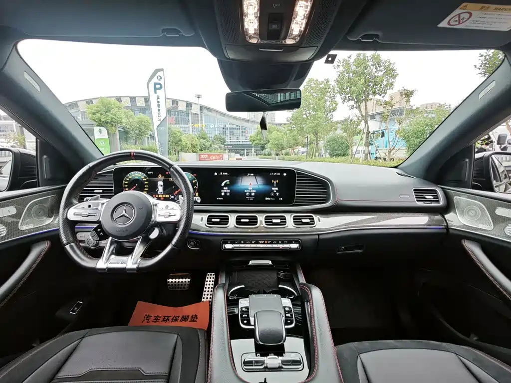 Mercedes-Benz GLE Coupe AMG — фото 9