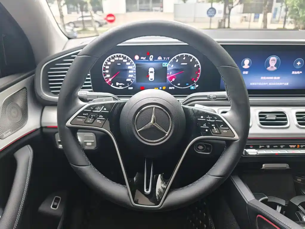 Mercedes-Benz GLE Coupe — фото 7