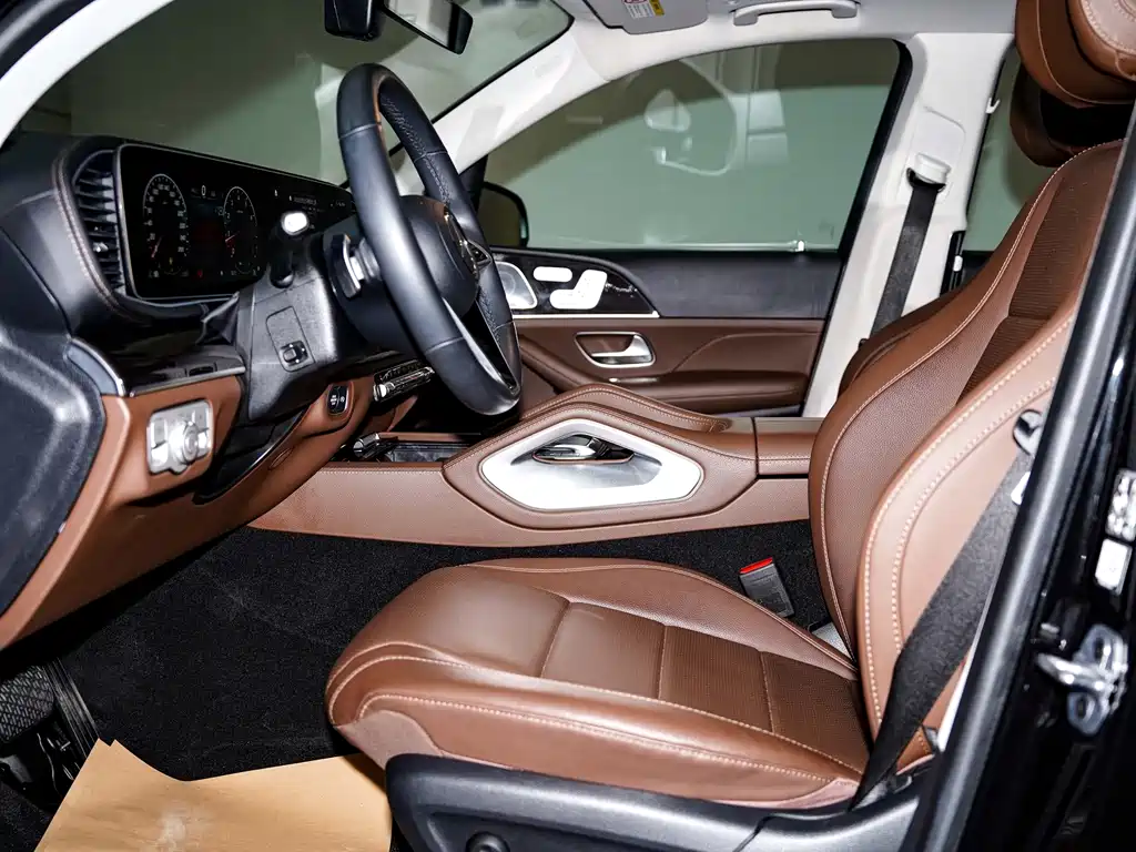Mercedes-Benz GLE (Import) — фото 17