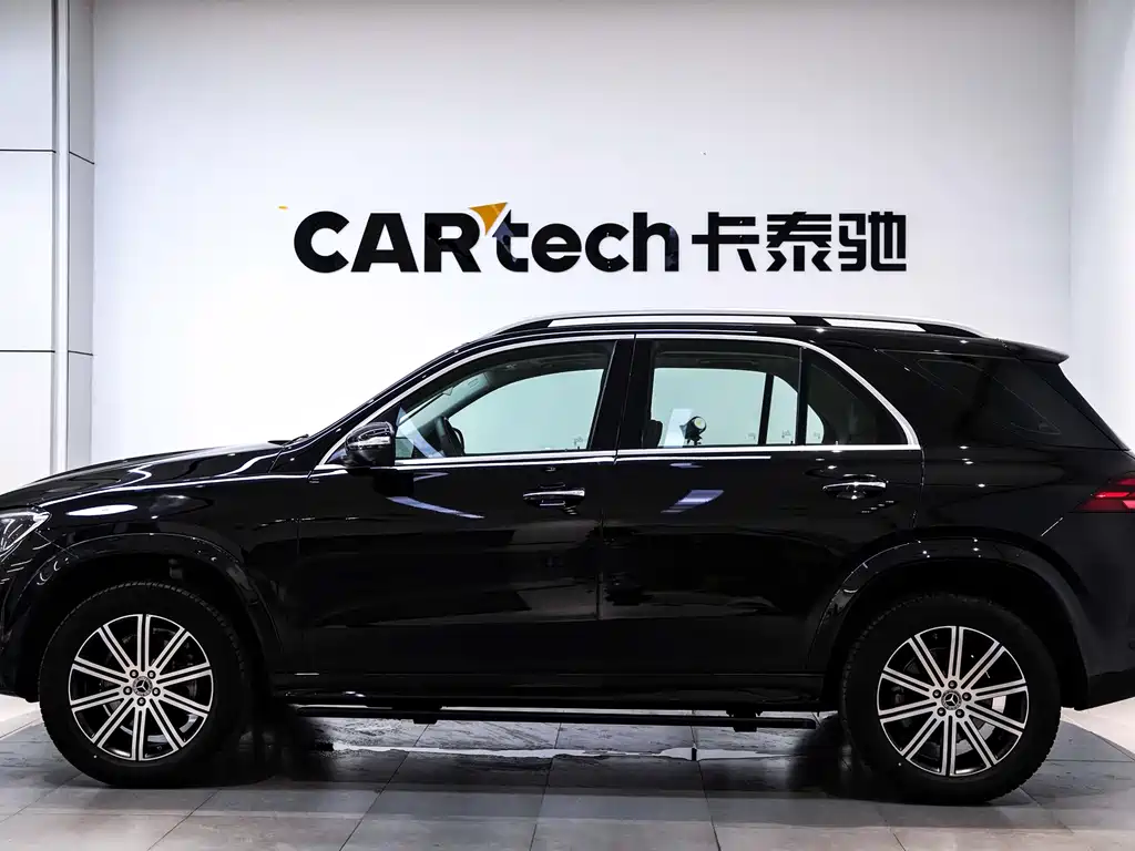 Mercedes-Benz GLE (Import) — фото 19