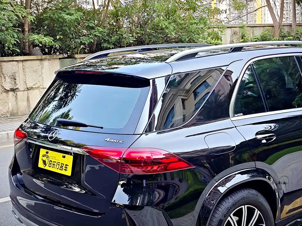 Mercedes-Benz GLE (Import) — фото 33