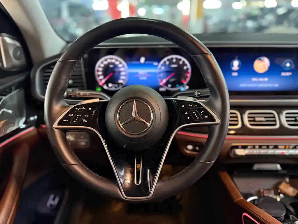 Mercedes-Benz GLE (Import) — фото 8