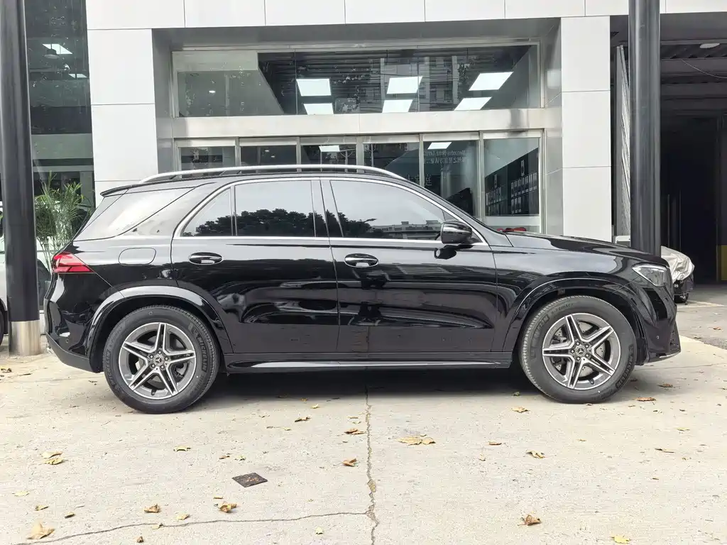Mercedes-Benz GLE (Import) — фото 8