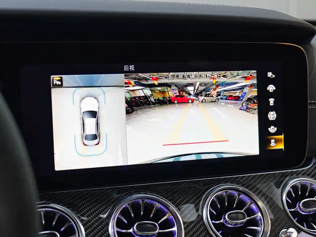 Mercedes-Benz E-Class AMG — фото 16