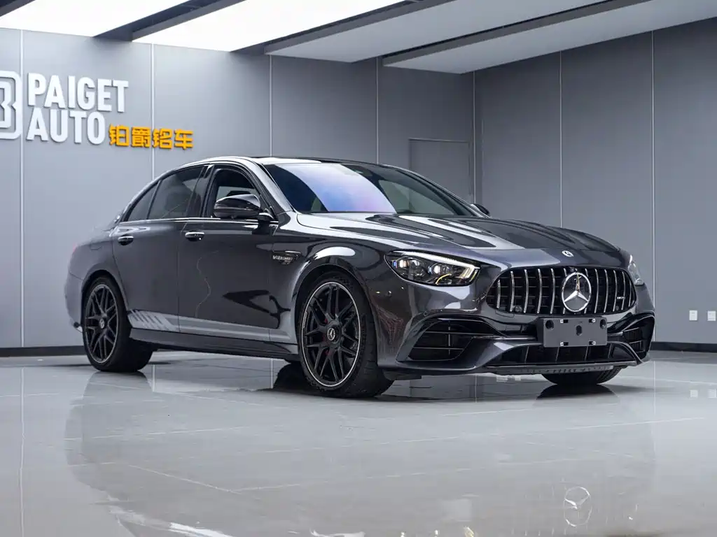 Mercedes-Benz E-Class AMG — фото 3