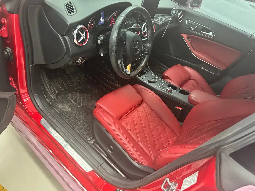 Mercedes-Benz CLA (Import) — фото 4