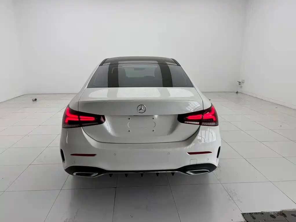 Mercedes-Benz A-Class — фото 8