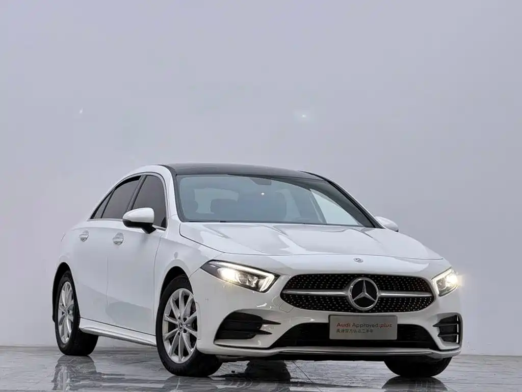 Mercedes-Benz A-Class — фото 8