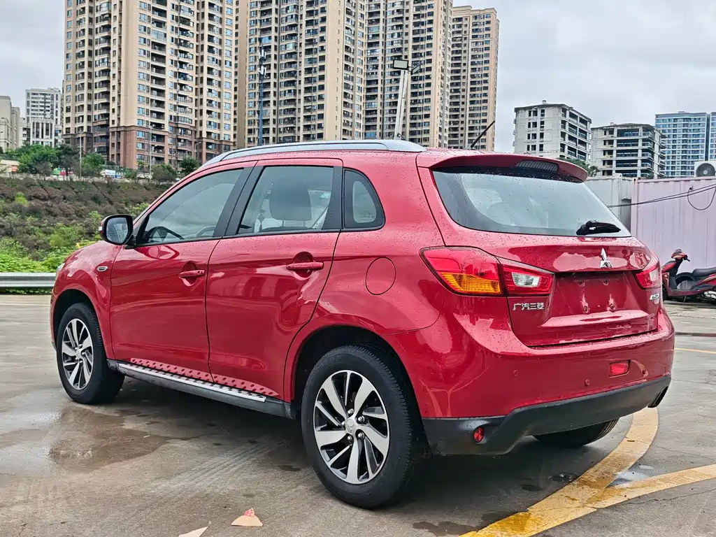 Mitsubishi ASX — фото 9
