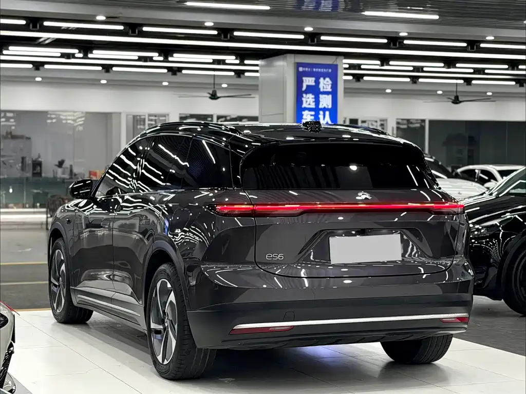 NIO ES6 — фото 4