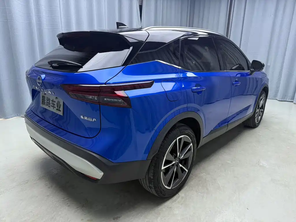 Nissan Qashqai — фото 4