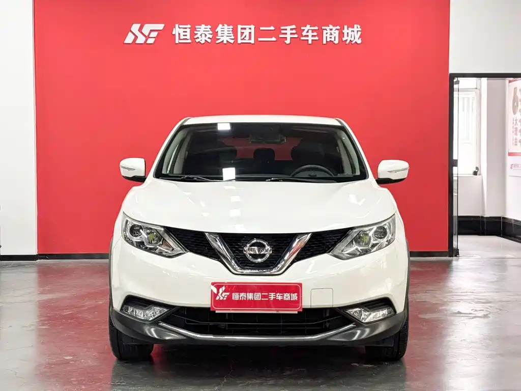 Nissan Qashqai — фото 2