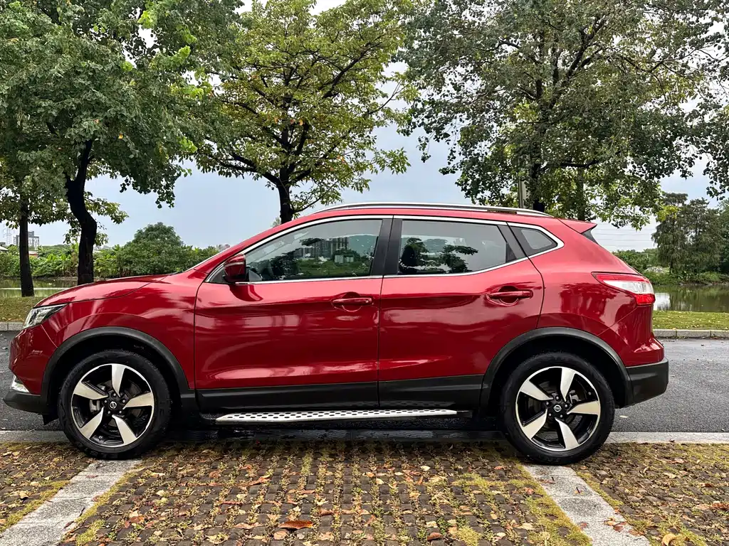 Nissan Qashqai — фото 5