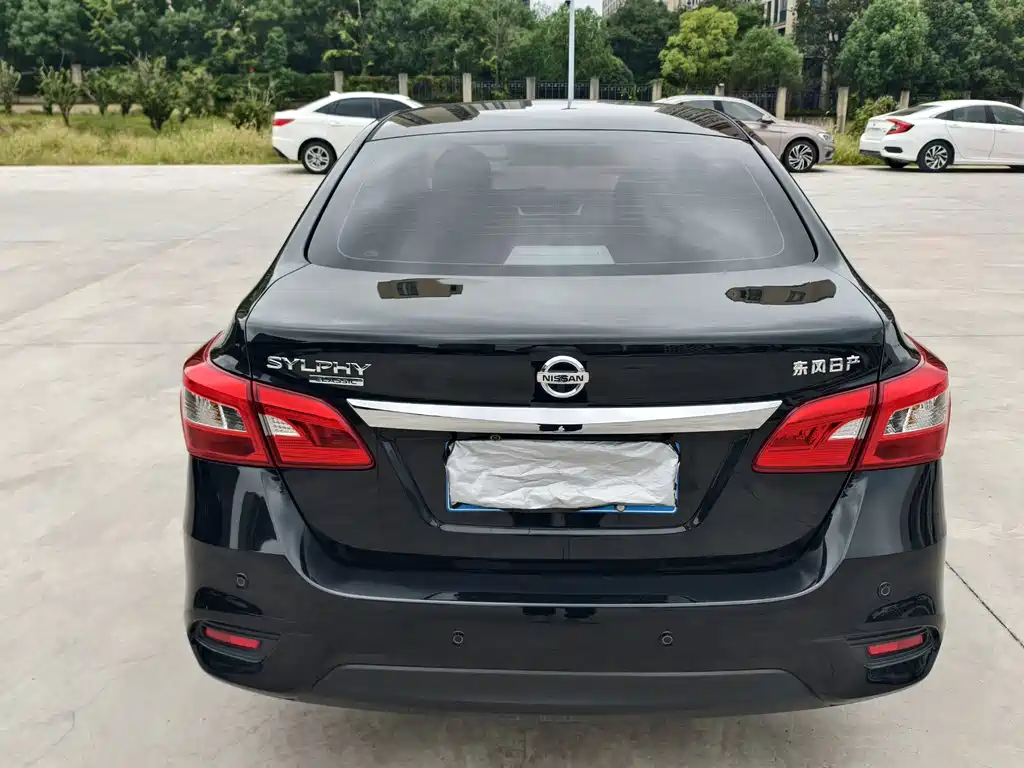Nissan Sylphy — фото 4