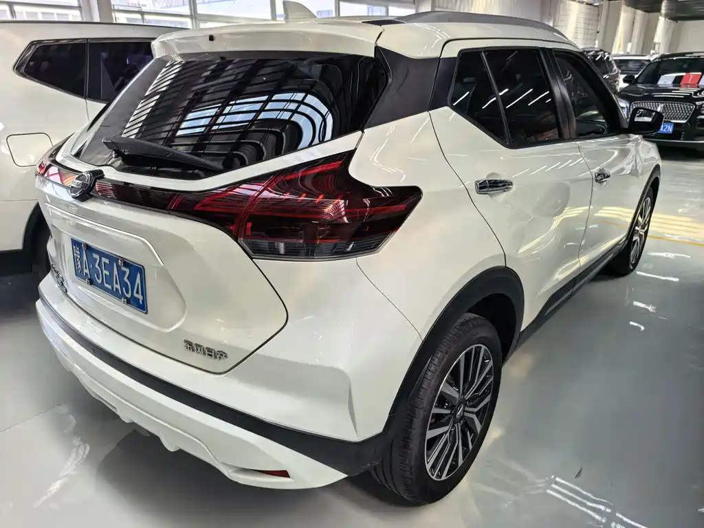 Nissan Kicks — фото 6
