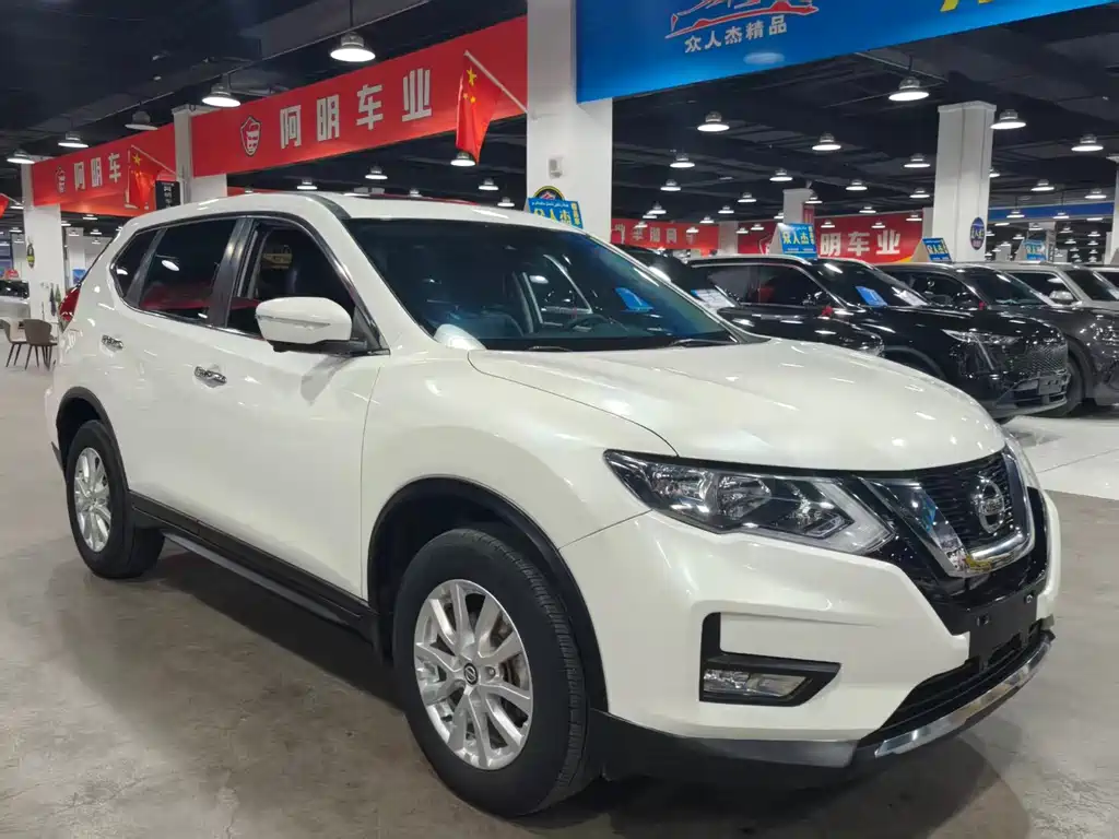 Nissan X-Trail — фото 3