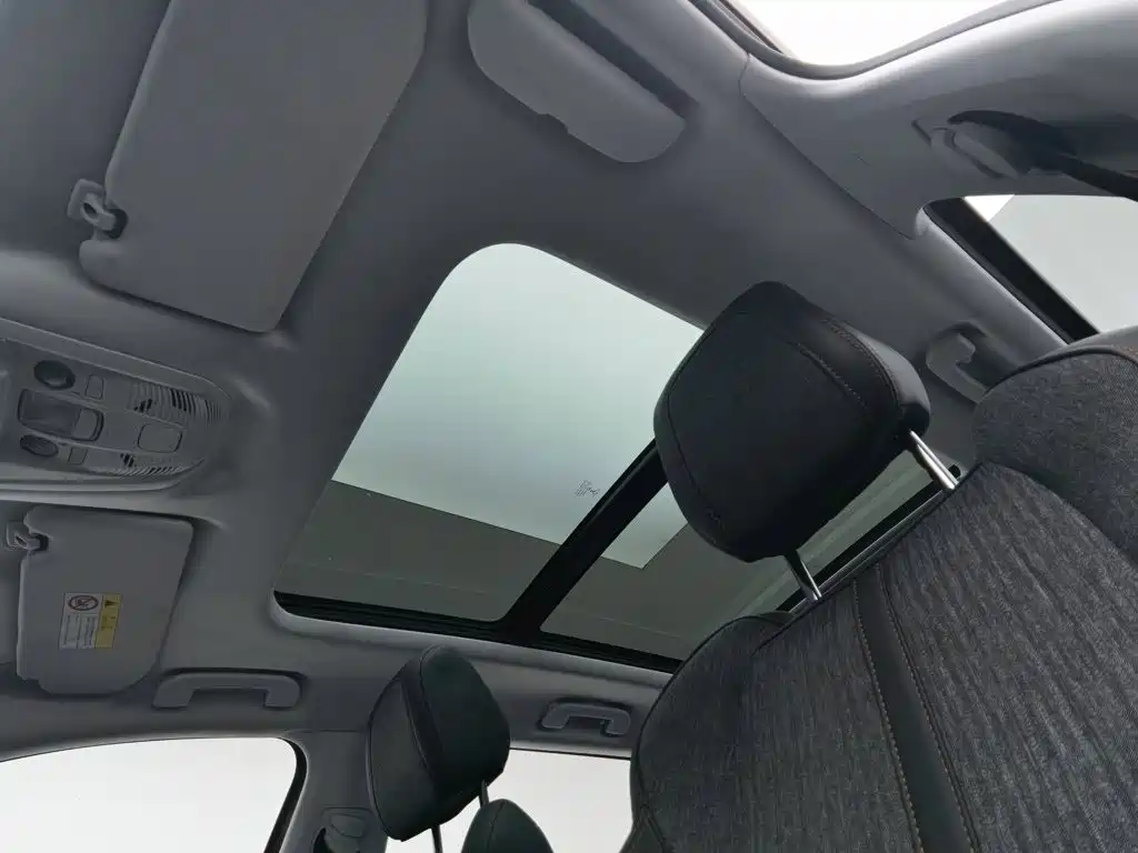 Peugeot 4008 — фото 14