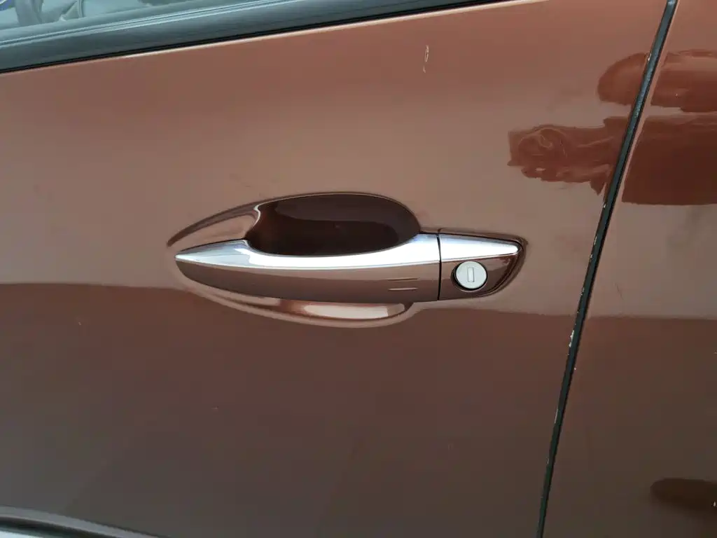 Peugeot 4008 — фото 18