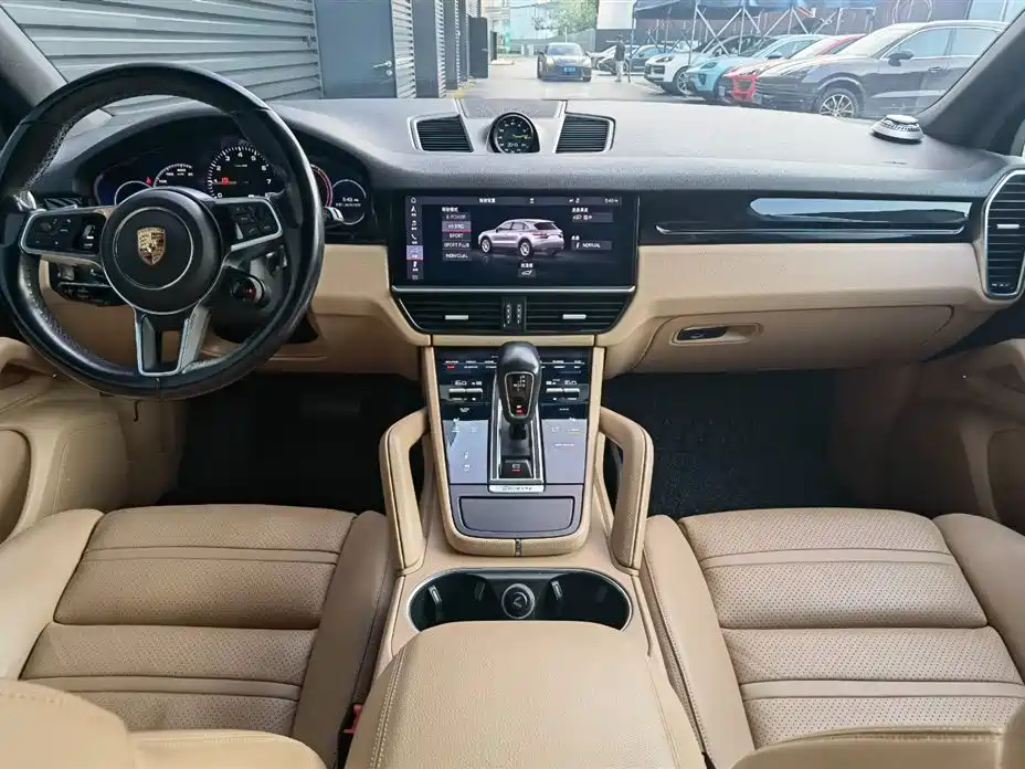 Porsche Cayenne Hybrid — фото 4