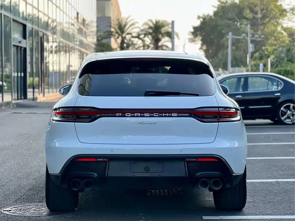 Porsche Macan — фото 14