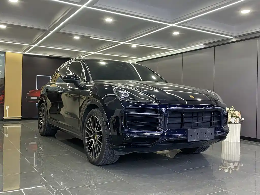 Porsche Cayenne — фото 3