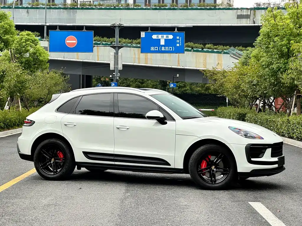 Porsche Macan — фото 3